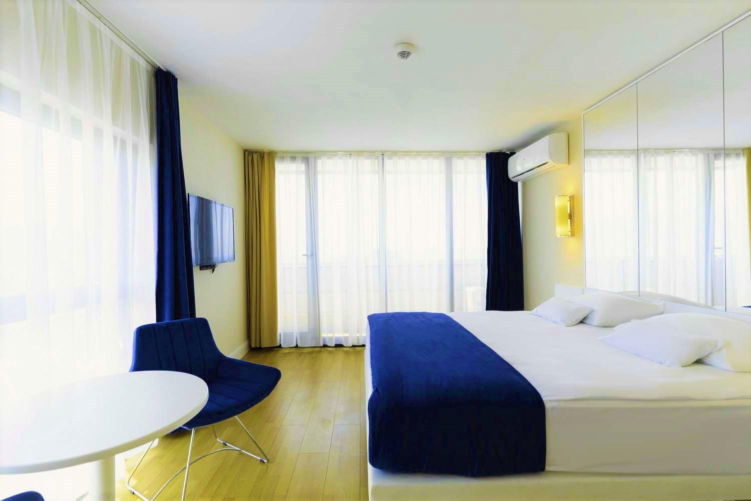 Elegance Sea View Aparthotel In Orbi City Batumi Eksteriør bilde